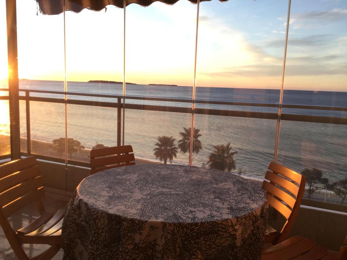 Bord De Mer - Cannes La Bocca Екстериор снимка